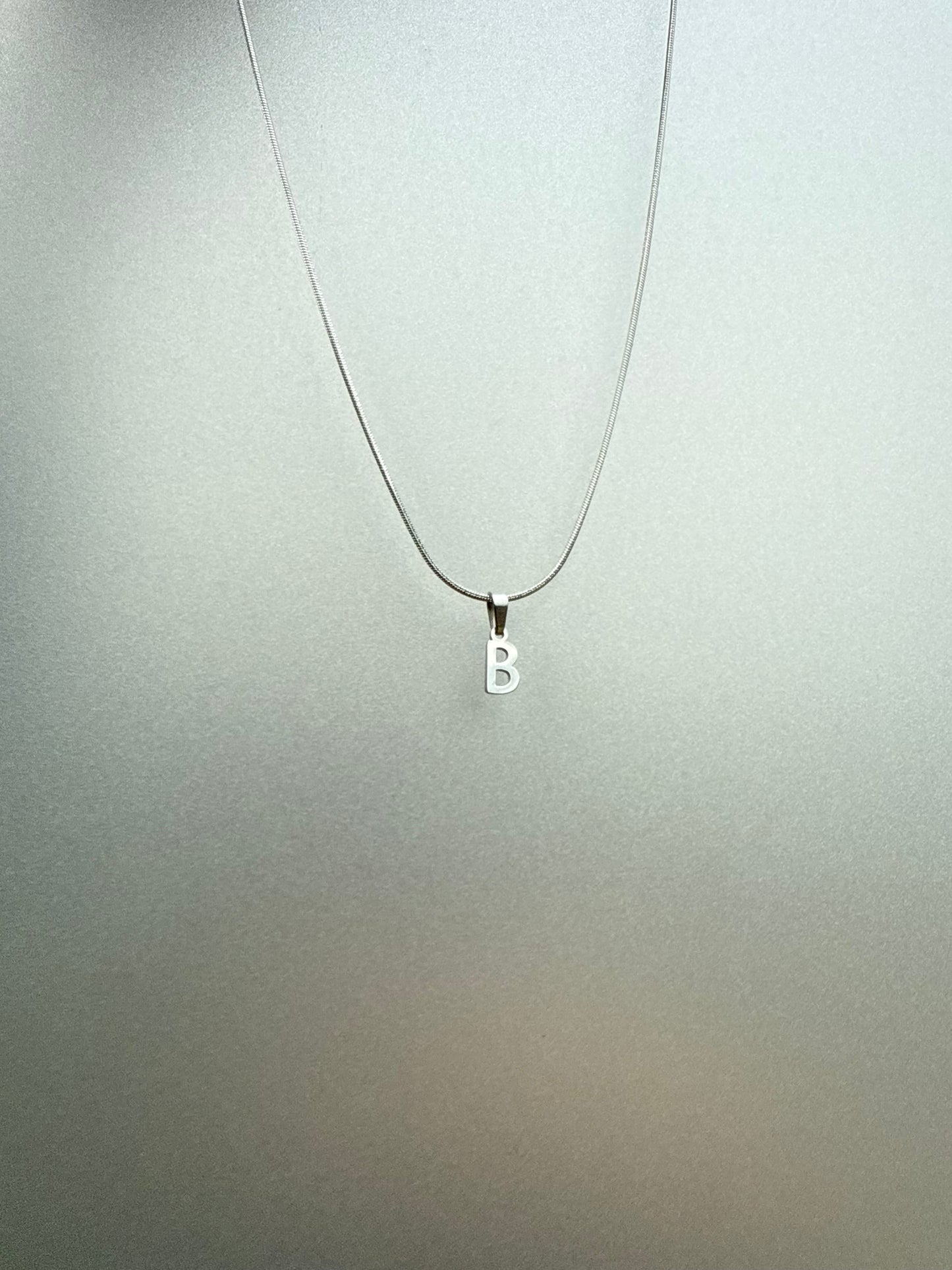 Letter necklace silver