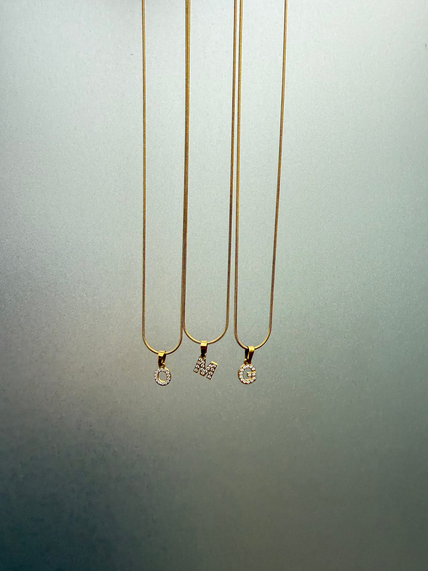 Stone letter necklace gold